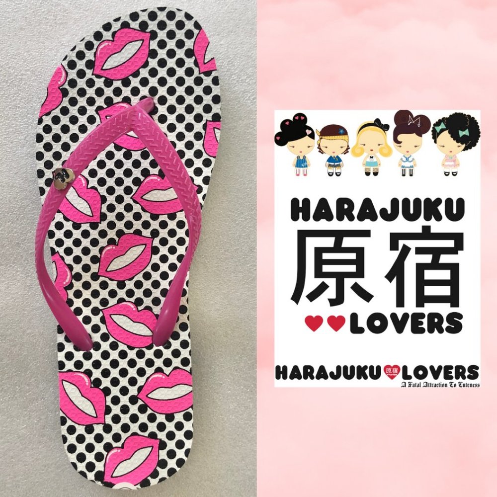 Harajuku Lovers 'Smoochy' Flip Flops
